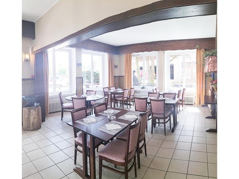 Le commerce d'Ophelie Hotel in Vosges