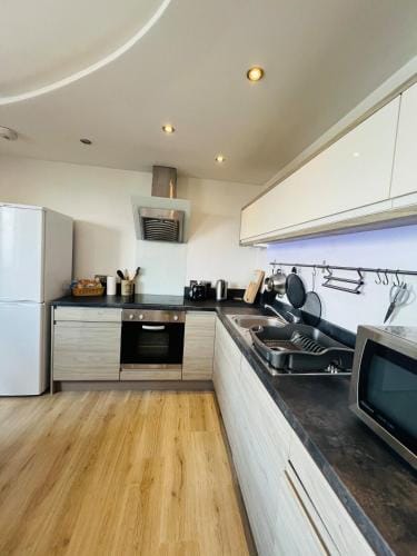503 Focus Apartments Hotel in Ipswich