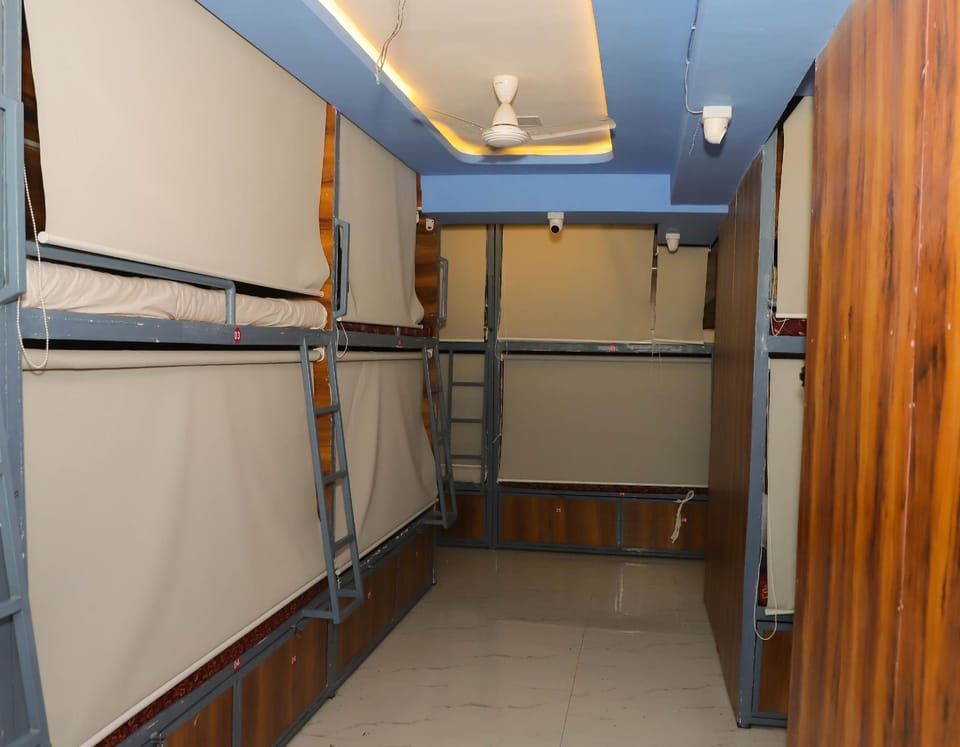 Lavish Villa Hotel in Maharashtra
