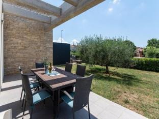Elegant Villa in Novigrad Hotel in Novigrad