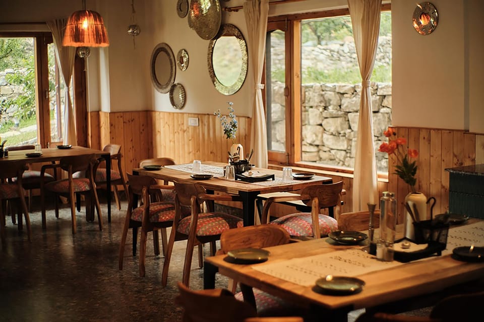 Mashru Riverside Estate Hotel in Himachal Pradesh