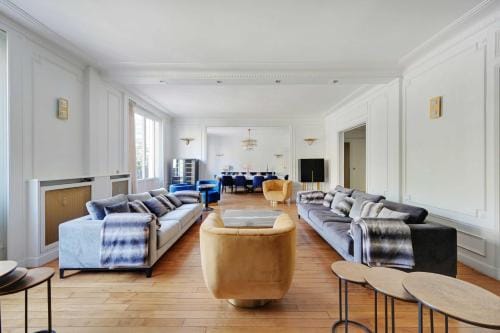 Spacious apartment 3BR/6P- Palais des Congrès Hotel in Paris