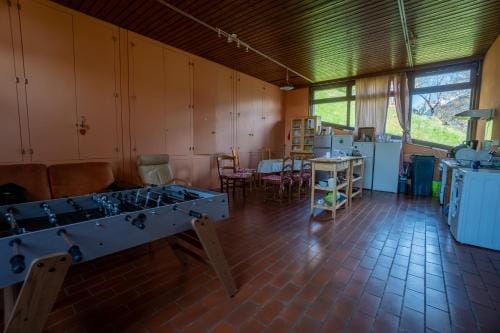 Backpacker le Good Luck Hostel in Ollon
