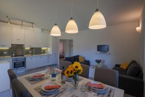 Residence Girasole Casa Gialla Hotel in Colico