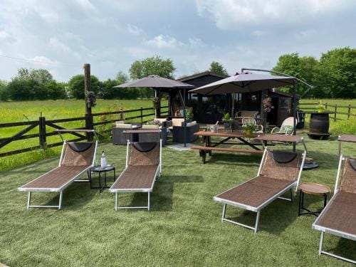 El Rancho Criollo Rooms and Gites Hotel in Wallonia, Belgium