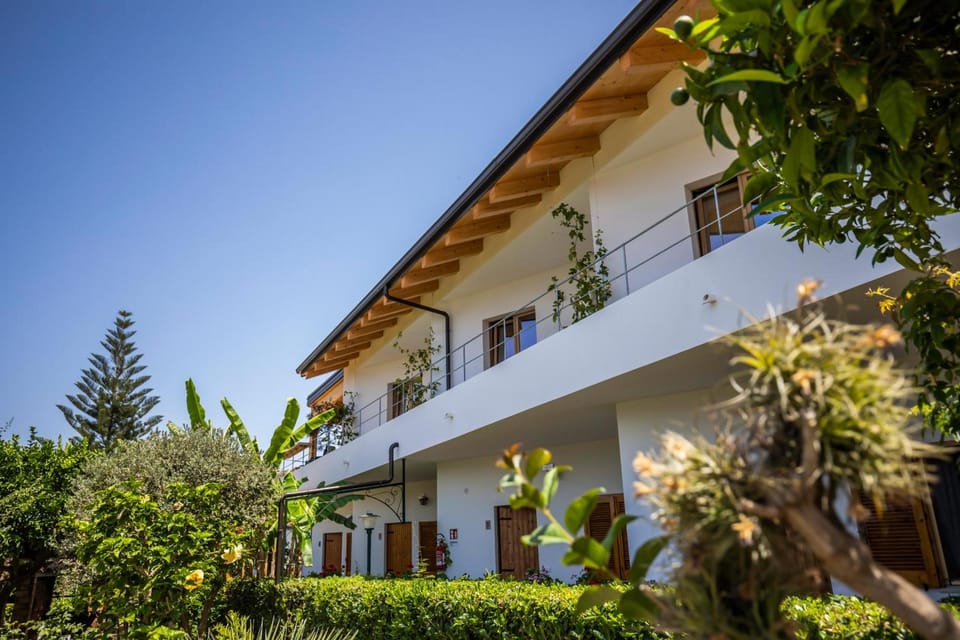 HibiscusUno Tropea Residence Apartment hotel in Tropea