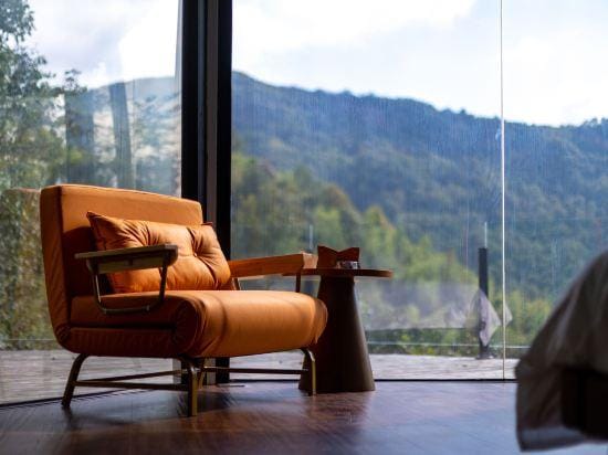 Guangde Shengjing Boya Luxury Tent Homestay Hotel in Zhejiang