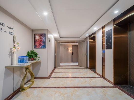 R ROYALSS HOTEL Hotel in China