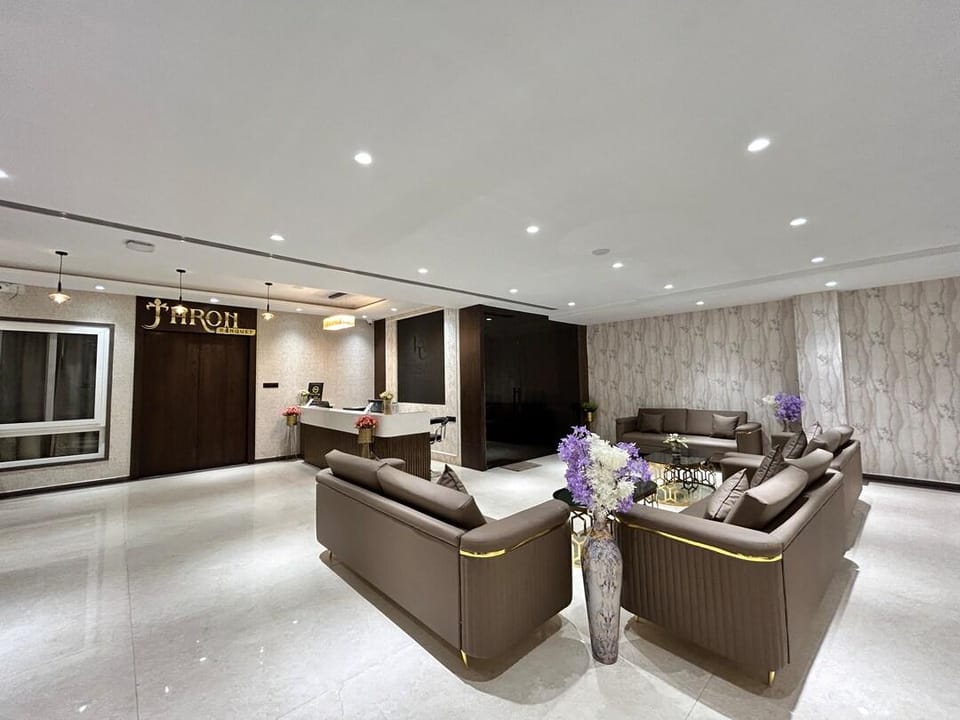 Hotel Kingsway Continental , Raipur Hotel in India