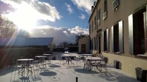 Le Clos Auvergnat Hotel in Auvergne-Rhône-Alpes