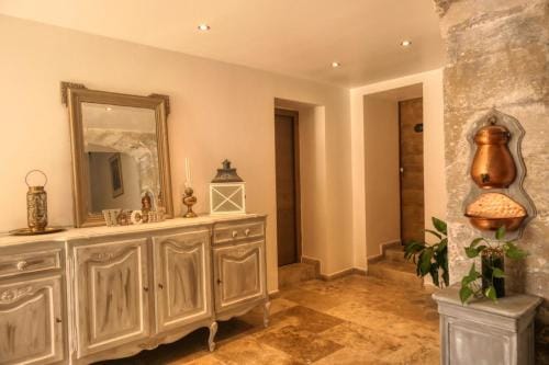 La Bastide Hotel in Sorgues