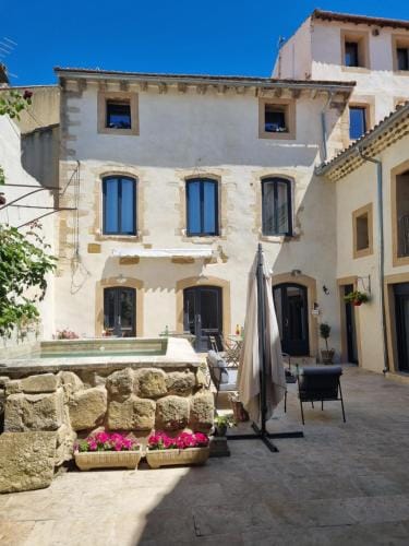 La Bastide Hotel in Sorgues