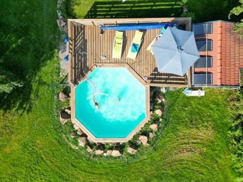 Le Relais des Elephants Colores Hotel in Auvergne-Rhône-Alpes