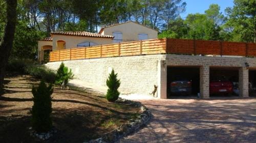 Chambres d'hotes Mille et une nuits en Provence Hotel in Lorgues