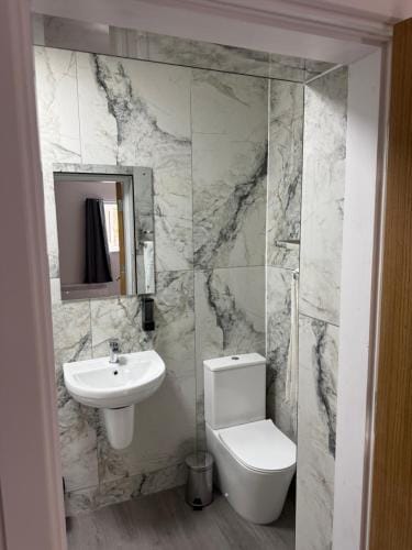 Sahota B&B Hotel in Rotherham