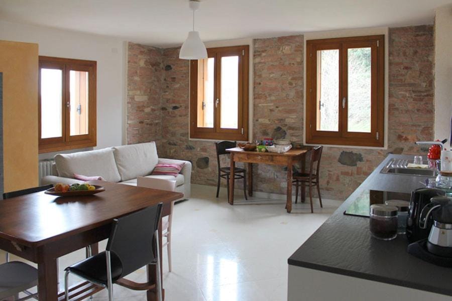 Antica Corte Leguzzano B&B Hotel in Trentino-South Tyrol