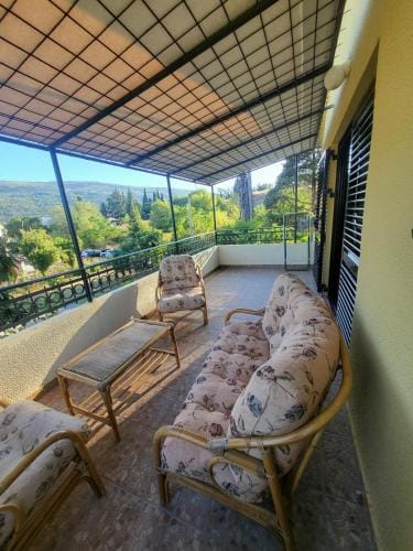 Guest House SAM-WATER Hotel in Kotor Municipality