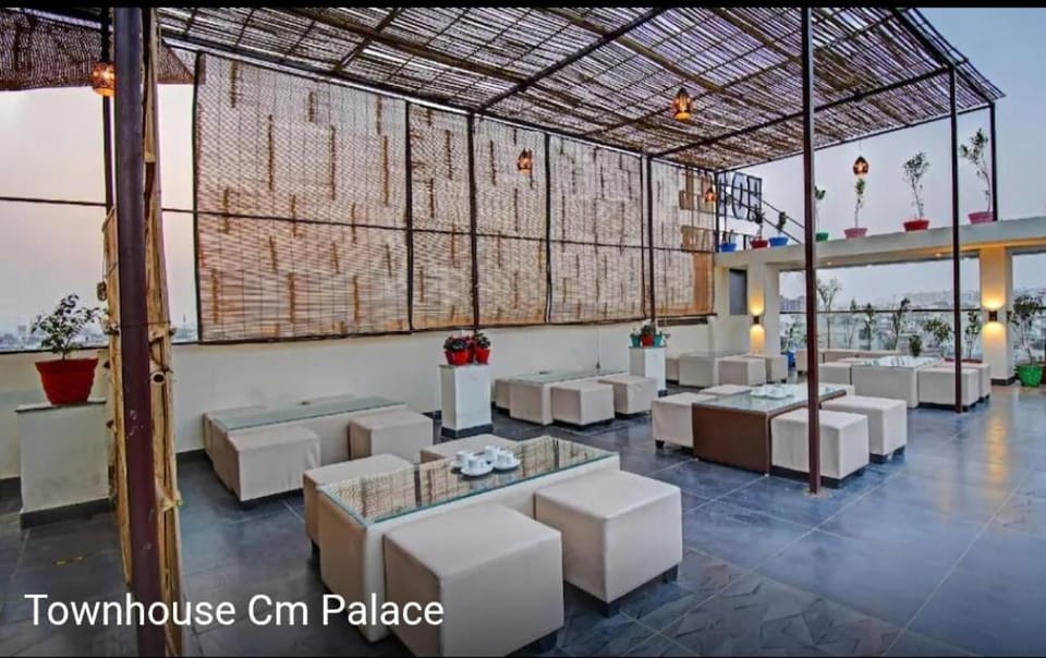 Hotel cm palace  Hotel in Jaipur