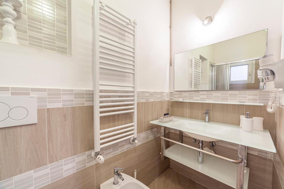 B&B Prima Dell'Elba Hotel in Piombino