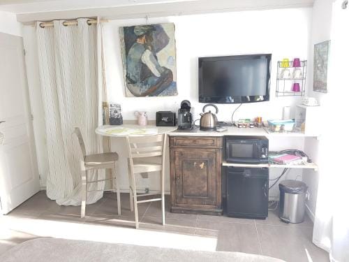 Chambre d'Hote - Mas Le Barret Hotel in Arles