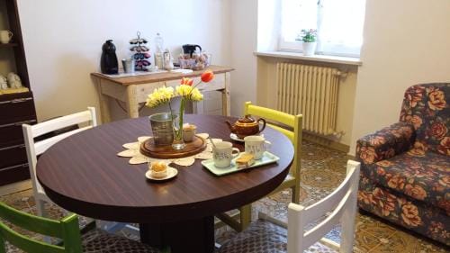 Casa Cairo Rooms&Services Hotel in Marche
