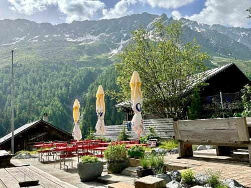Tigia Val Surses Inn in Canton of Grisons