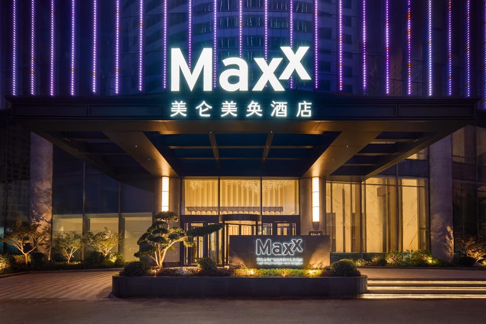 MaxX by STEIGENBERGER Qingdao May Fourth Square  Seaview Hotel in Qingdao