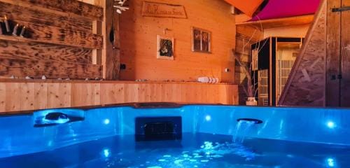 Maison d'hotes et SPA La Boucotte Hotel in Switzerland