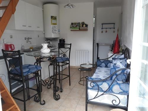 Chambres d'Hotes Elvire et Laurent Barbey Hotel in Normandy