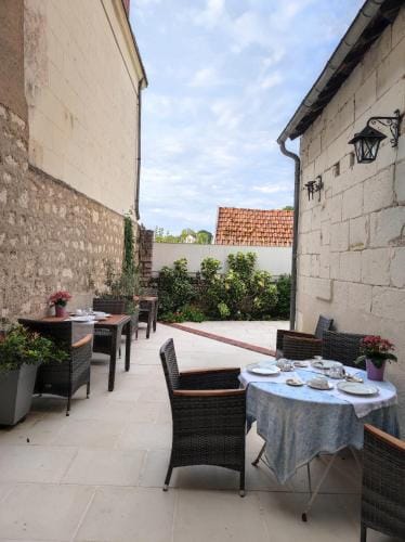 Le Manoir des Roches Hotel in Centre-Val de Loire