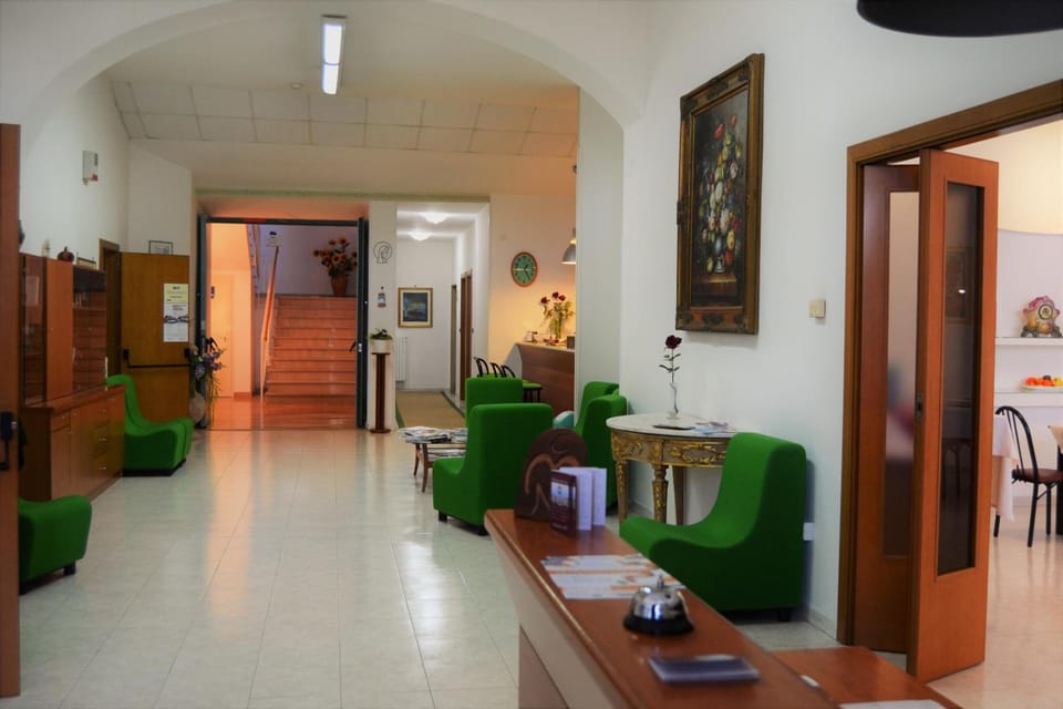 Centro di Spiritualita Madonna della Nova Hotel in Ostuni