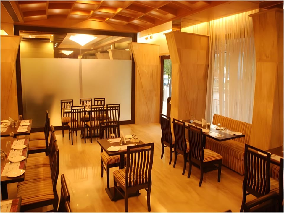 Hotel Lerida Hotel in Thane