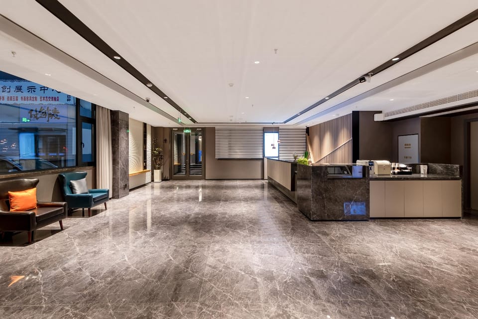 Home Inn Style Yangzhou Yizheng Xupu Station Dongyuan Hotel in Nanjing
