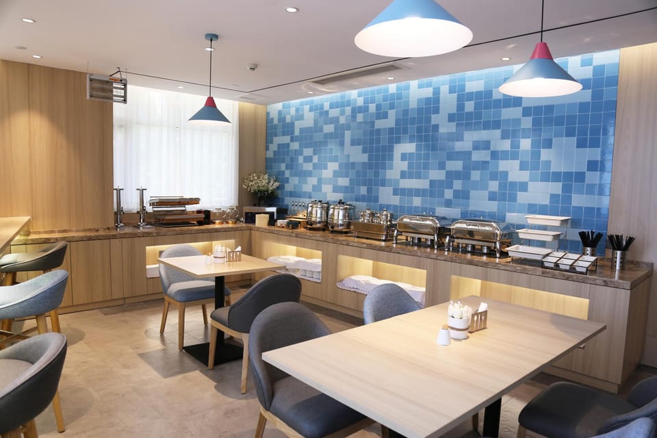Home Inn Neo Handan Railway Station Tiexi Avenue Hotel in China