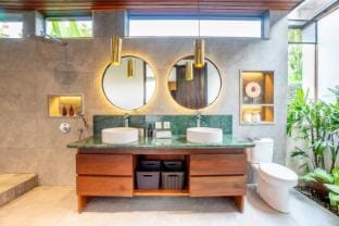 Saint Martin Villas Bali Hotel in North Kuta