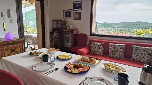 Ca' Pietra di Nonno Pietro Hotel in Province of Brescia