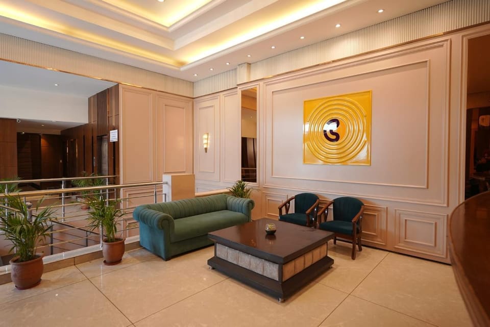 HOTEL KOHINOOR PALACE Hotel in Ludhiana