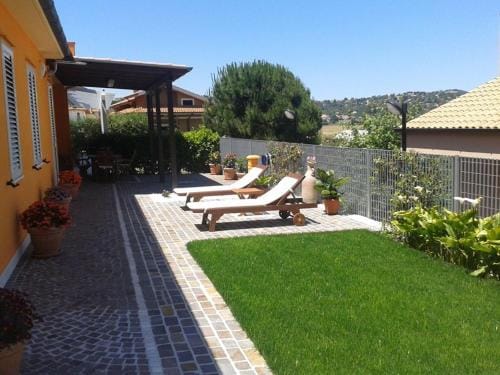 La Perla Del Conero Affittacamere Hotel in Marcelli