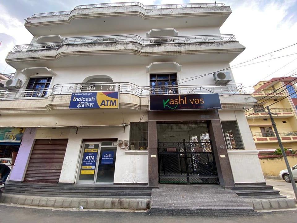 Kashi Vas Super Rooms Hotel in Varanasi