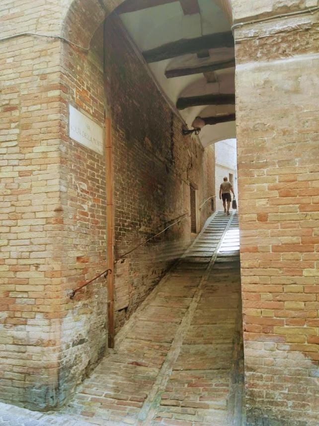 Residenza storica Volta della Morte Hotel in Urbino