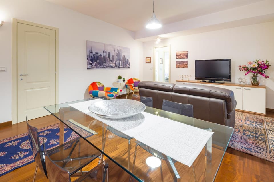 Cattaneo Arena Apartaments Hotel in Verona