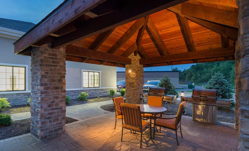Staybridge Suites Canton By IHG Hotel in North Canton