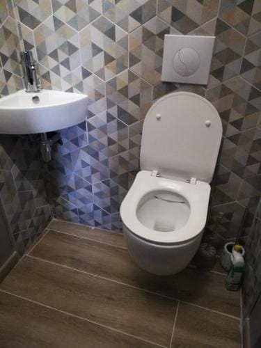 Alpinias Bed and Breakfast Hotel in Marseille