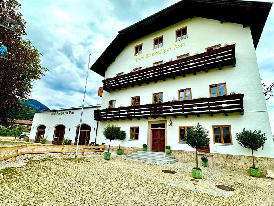 Hotel Bergen Zur Post by Rikas Hotels Hotel in Salzburgerland