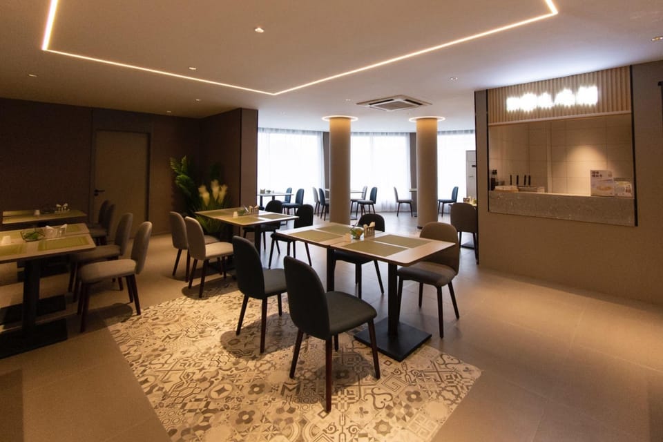 Home Inn Style Huaibei Renmin Road Sports Center Hotel in Jiangsu
