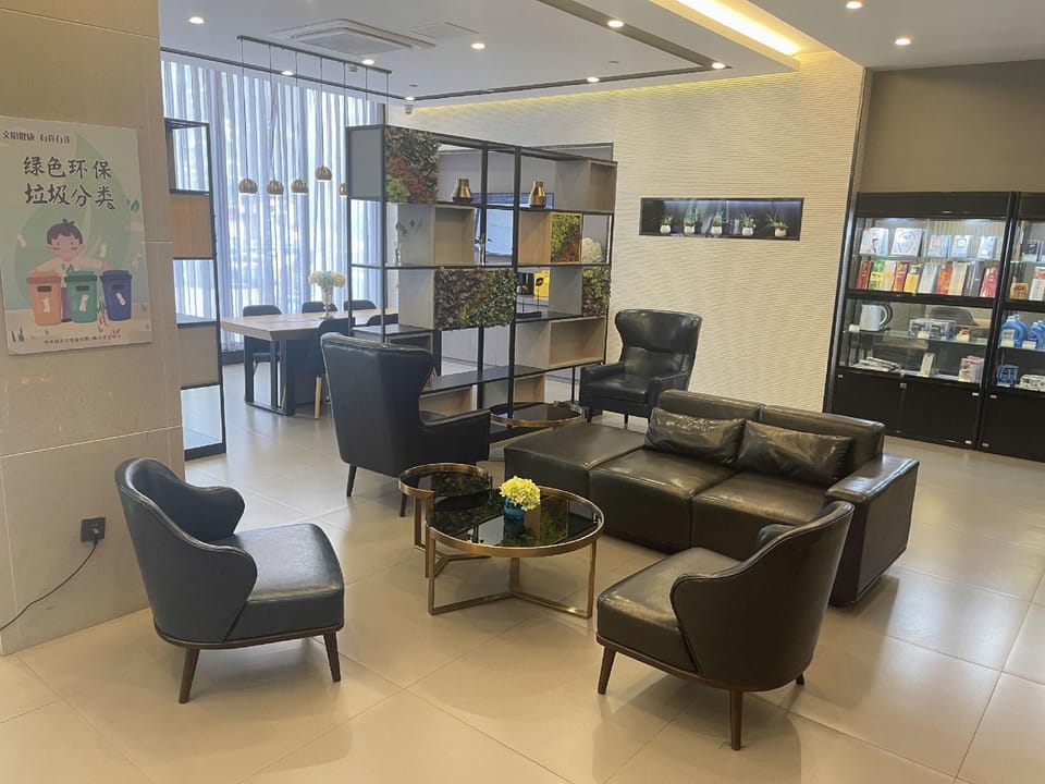 Home Inn Style Linyi Railway Station Station Square Hotel in Shandong