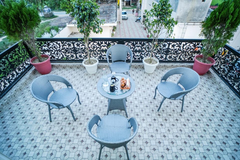 Aryavart Hotel Hotel in Uttar Pradesh