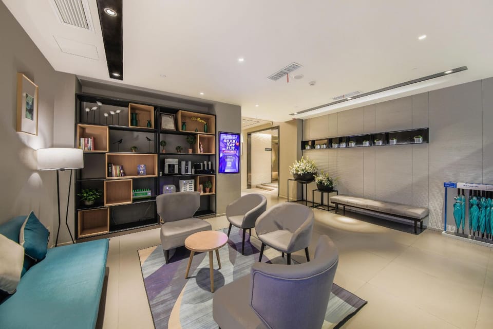 Home Inn Style Wuhan Xinhua Road Wansongyuan Hotel in Wuhan