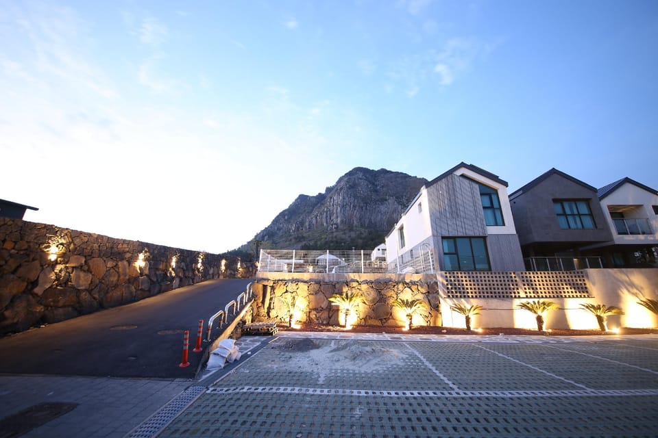 Seogwipo Maison Sanbang Hotel in South Korea
