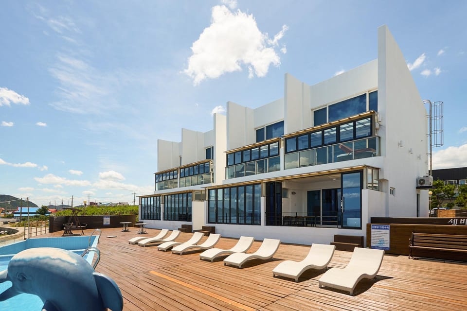 Pohang Selvia Pool Villa Hotel in South Korea